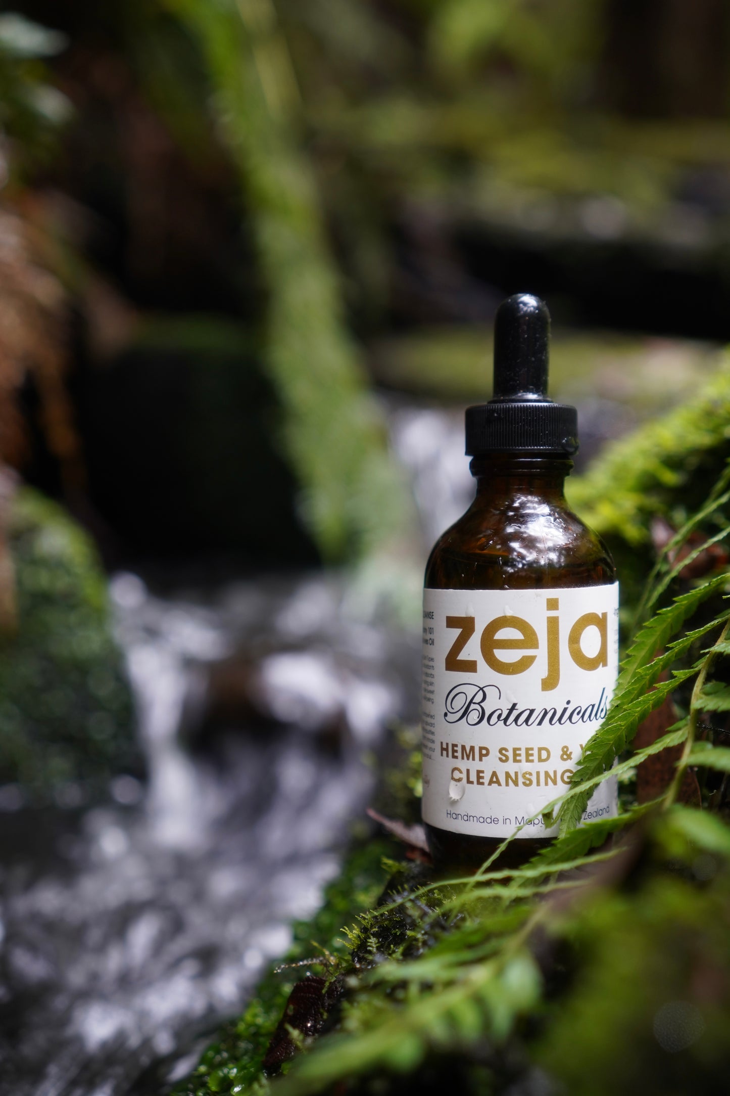 Hemp Seed & Yuzu Cleansing Oil & Make Up Remover